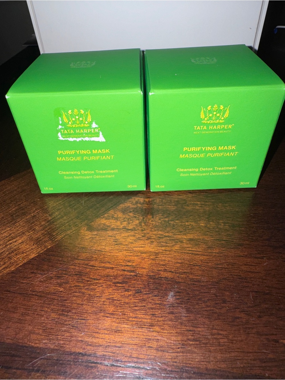 Tata Harper Purifying Mask Bright Green Packaging (Pair)